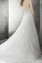 Robe de mariée impressioé avec perle v encolure manche nulle sans dos