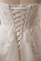Robe de mariée en satin a-ligne en tulle honorable longue