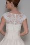 Robe de mariée charmeuse classique avec manche courte encolure ronde avec bouton
