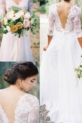 Robe de mariée decoration en fleur en chiffon avant-gardiste de col en v naturel