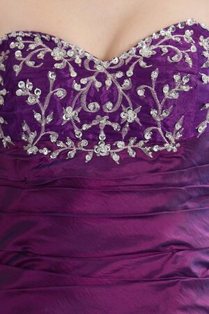 Robe de quinceanera col en forme de cœur ornée decoration en fleur brodé