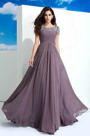 Robe de soirée longue a-ligne de princesse avec manche courte avec chiffon