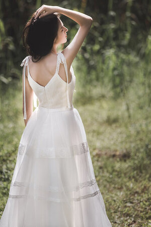 Robe de mariée avec sans manches en tulle col en forme de cœur populaire longue