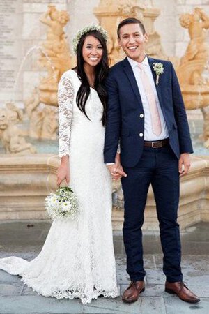 Robe de mariée distinguee humble gaine de traîne courte avec décoration dentelle