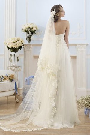 Robe de mariée de traîne mi-longue cordon manche nulle de bustier longueru au niveau de sol