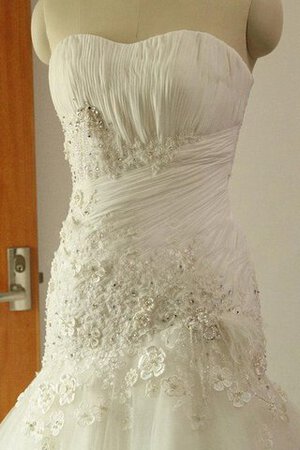 Robe de mariée longue decoration en fleur en dentelle noeud bandouliere spaghetti