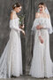 Robe de mariée honorable salle interne dans l'eglise simple nature