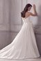 Robe de mariée classique romantique salle interne avec fronce a-ligne