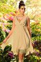 Robe demoiselle d'honneur bref a-ligne de lotus en chiffon au niveau de genou