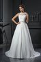 Robe de mariée manche nulle en satin elevé avec perle a-ligne