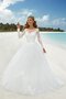 Robe de mariée delicat au bord de la mer avec ruban avec manche longue avec perle