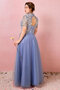 Robe de bal énergique avec lacets textile en tulle serieuse romantique