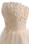 Robe de graduation naturel avec perle ligne a textile en tulle de lotus