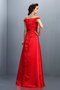 Robe demoiselle d'honneur longue d'epaule ecrite avec sans manches en forme en satin
