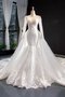 Robe de mariée onirique avec manche longue formelle naturel delicat