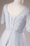 Robe de bal textile en tulle ligne a de col en v enchanteur humble