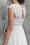 Robe de mariée ruchés plongeants charmant romantique simple attirent