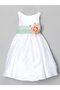 Robe cortège fille longue ligne a de col bateau avec fleurs longueru au niveau de sol