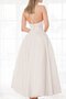 Robe de mariée en satin arrivée au mollet voyant naturel facile