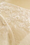 Robe de mariée lache en dentelle sucré a eglise naturel