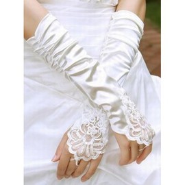 Gants taffetas blanc moderne de mariée