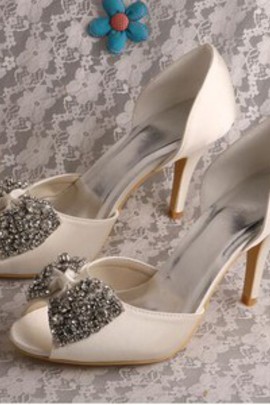 Chaussures de mariage taille réelle du talon 3.15 pouce eté talons hauts élégant
