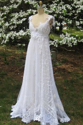 Robe de mariée facile nature avec ruban de traîne courte ligne a