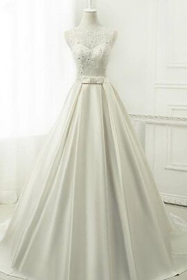 Robe de mariée facile longueur mollet avec chiffon en satin longueur au ras du sol