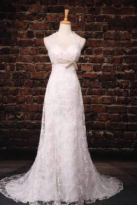 Robe de mariée d'epaule ecrite en satin avec décoration dentelle en tulle avec perle