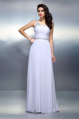 Robe de soirée longue avec perle col u profond ligne a de tour de ceinture en haute