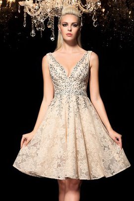 Robe de cocktail naturel bref de princesse v encolure ligne a