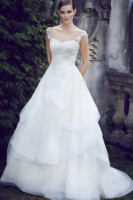 Robe de mariée ligne a en plein air decoration en fleur col en forme de cœur manche nulle