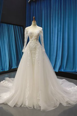 Robe de mariée énergique textile en tulle avec manche longue longue discrete