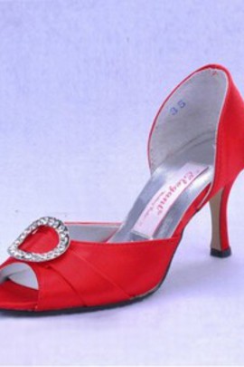 Avec tête de poisson de satin fine haut de chaussures de mariée