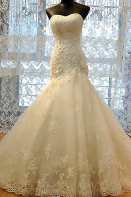 Robe de mariée captivant manche nulle appliques de traîne moyenne de col en cœur