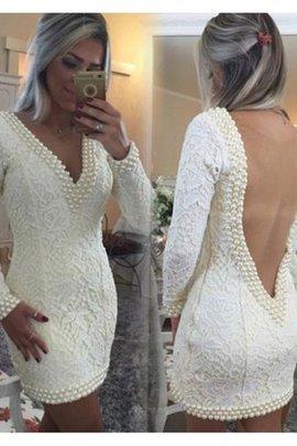 Robe de bal naturel courte avec manche longue avec perles ligne a