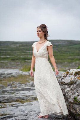 Robe de mariée en dentelle de tour de ceinture en haute jusqu'au sol ligne a avec perle