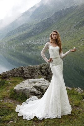 Robe de mariée vintage elégant longueru au niveau de sol avec manche longue v col profonde