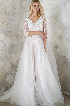 Robe de mariée avec perle textile en tulle a-ligne v encolure de traîne courte