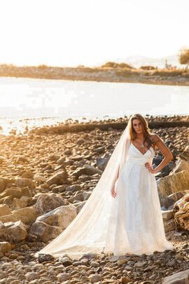 Robe de mariée longueur au ras du sol textile taffetas lache de col en v manche nulle