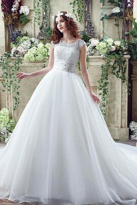 Robe de mariée longue distinguee facile avec manche épeules enveloppants avec perle