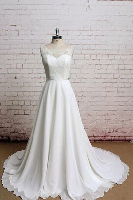 Robe de mariée modeste longue ligne a en tout plein air avec chiffon