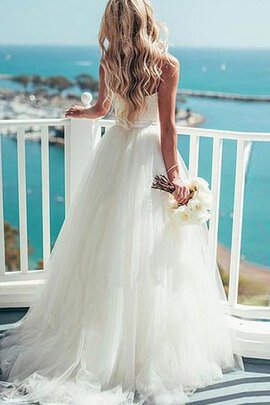 Robe de mariée romantique de traîne courte fermeutre eclair en tulle col en forme de cœur