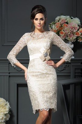 Robe mère de mariée bref naturel avec manche 3/4 en forme col u profond