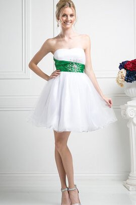 Robe de graduation moderne de bustier ruché fermeutre eclair avec perle