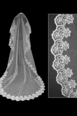 Ourlet de dentelle élégant | Modeste train chapelle nuptiale Voiles