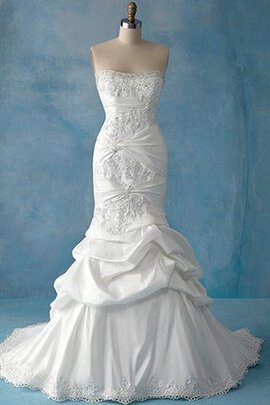 Robe de mariée salle interne fourreau avec bijoux cordon de bustier avec fronce