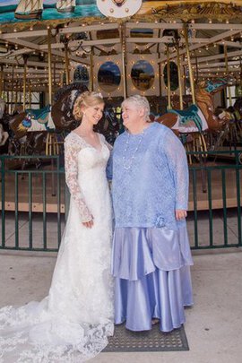 Robe mère de mariée longue facile encolure ronde jusqu'au sol a-ligne