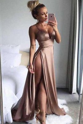 Robe de bal bretelles spaghetti de lotus manche nulle chaming en satin soyeux