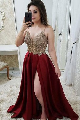 Robe de bal avec sans manches de princesse en satin plus récent naturel